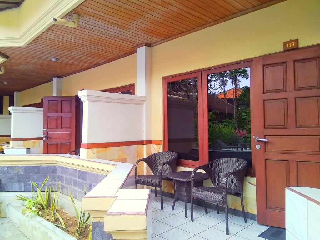 Paradiso Beach Inn Kuta Lombok Exterior foto
